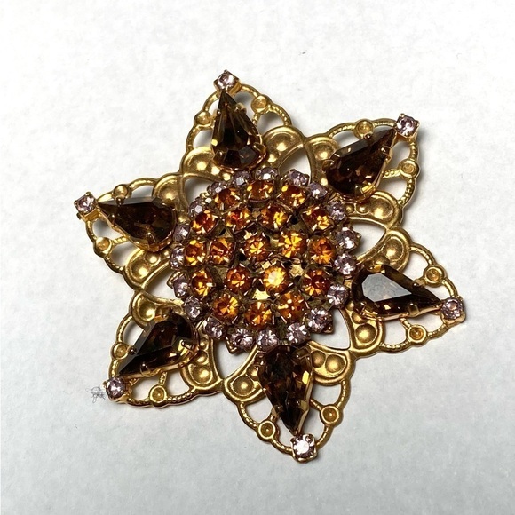 Vintage Brooch Pin Star Crystals Rhinestones Amber Pink Yellow Gold Tone - Picture 3 of 9